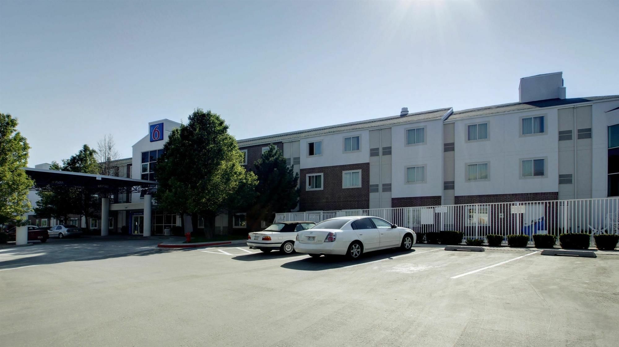 Motel 6 Lehi, Ut - Thanksgiving Point Екстер'єр фото
